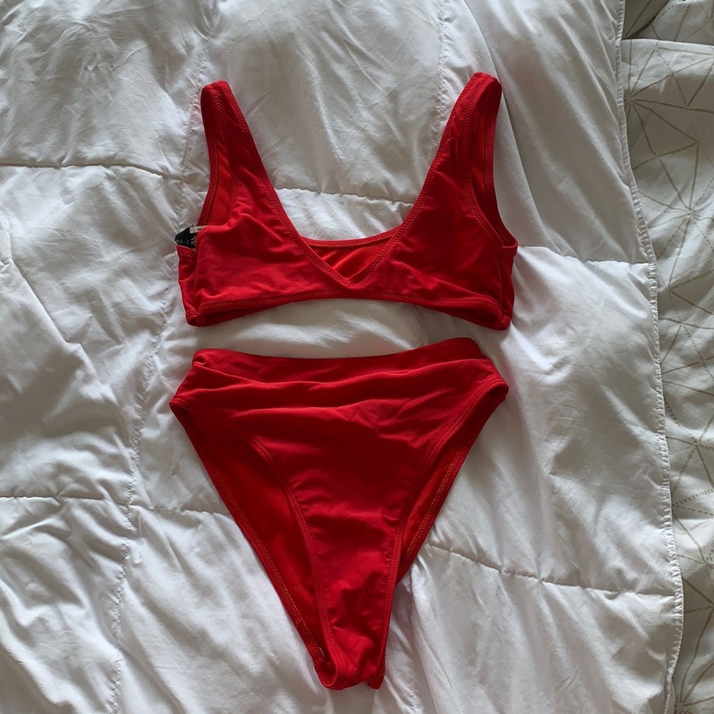 Missguided Plunge Neck Bikini
